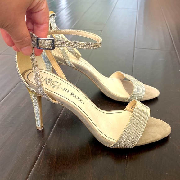 Sparkling heeled sandals - Picture 4 of 7